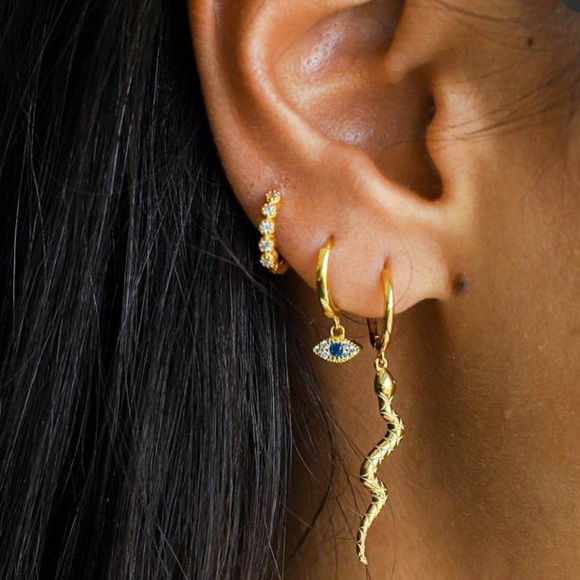 Snake small hoop earrings - Picture 4 of 4